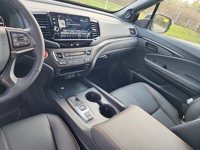 new 2025 Honda Ridgeline car, priced at $44,275