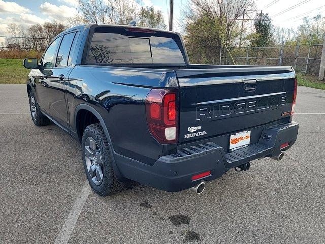 new 2025 Honda Ridgeline car, priced at $44,275