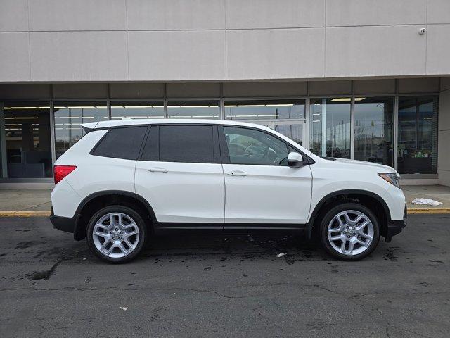 new 2025 Honda Passport car, priced at $41,905