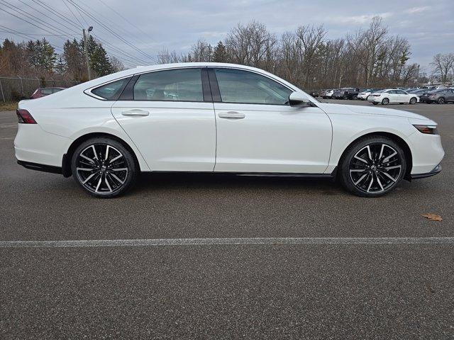 new 2024 Honda Accord Hybrid car, priced at $37,940