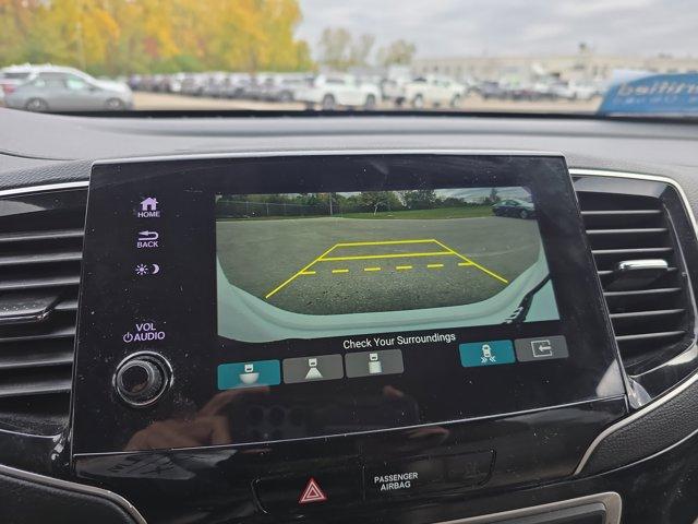 used 2022 Honda Pilot car, priced at $33,500