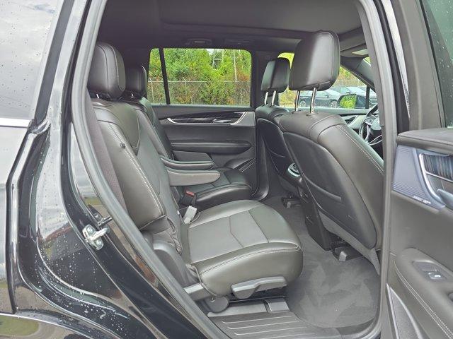 used 2023 Cadillac XT6 car, priced at $39,000