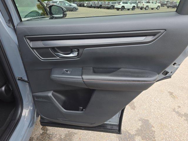 used 2025 Honda CR-V Hybrid car, priced at $32,900