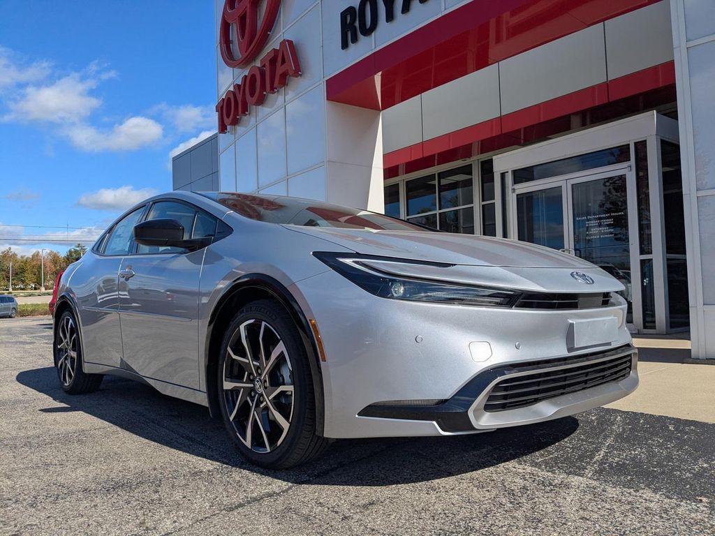new 2026 Toyota Prius Plug-In Hybrid car, priced at $39,795