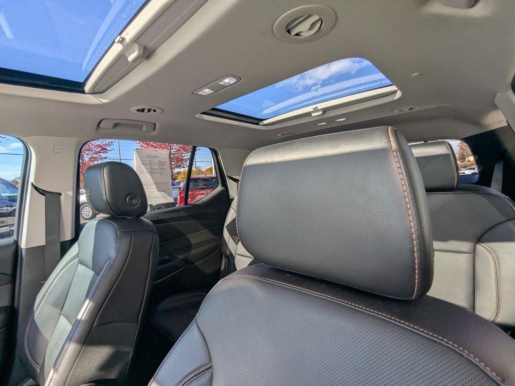 used 2019 Chevrolet Traverse car, priced at $19,422