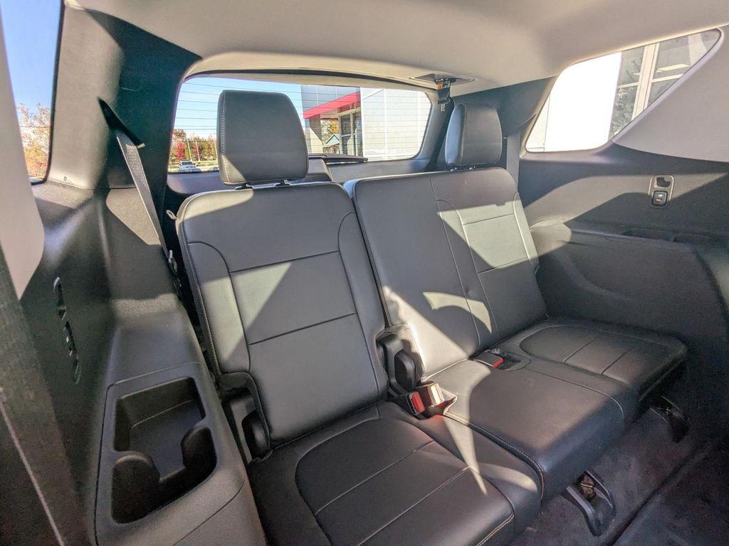 used 2019 Chevrolet Traverse car, priced at $19,422