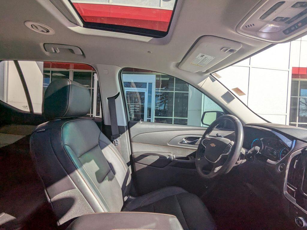 used 2019 Chevrolet Traverse car, priced at $19,422