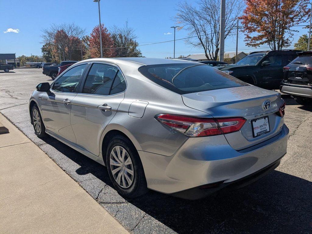 used 2018 Toyota Camry Hybrid car, priced at $15,999