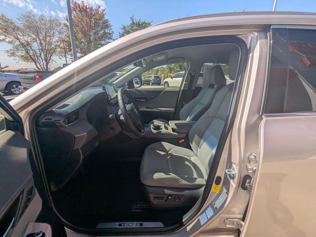 used 2022 Toyota Venza car, priced at $28,999