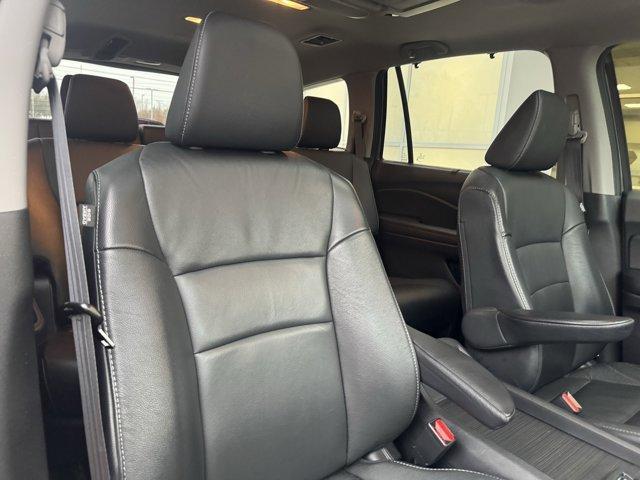 used 2021 Honda Pilot car, priced at $27,536