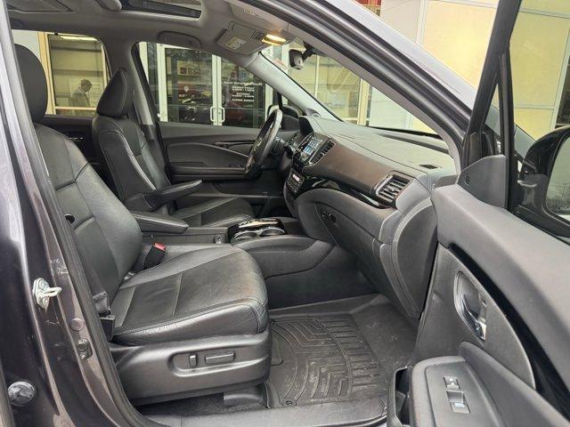 used 2021 Honda Pilot car, priced at $27,536