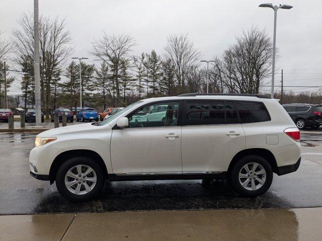 used 2013 Toyota Highlander car, priced at $13,999