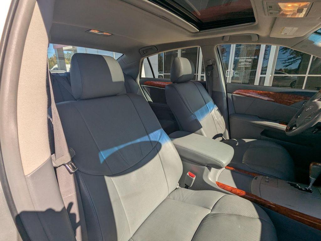 used 2006 Toyota Avalon car, priced at $9,999