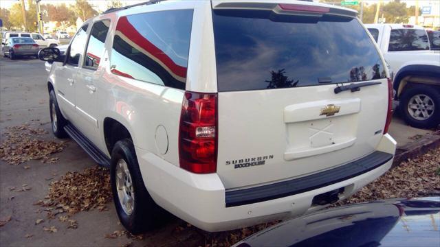 used 2008 Chevrolet Suburban car, priced at $7,995