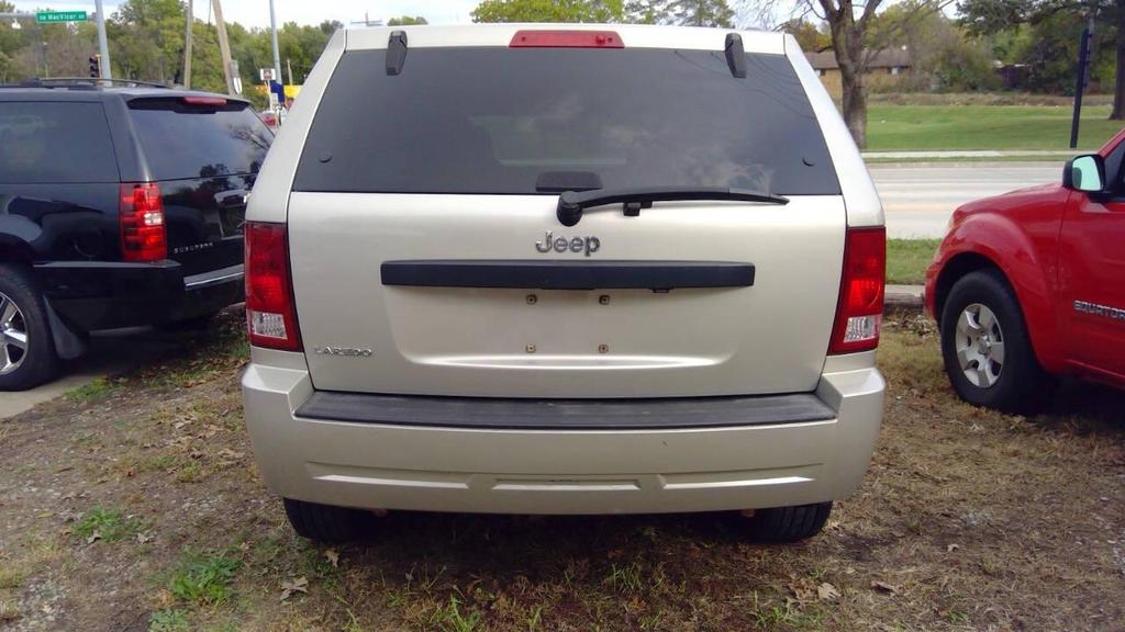 used 2007 Jeep Grand Cherokee car, priced at $5,495