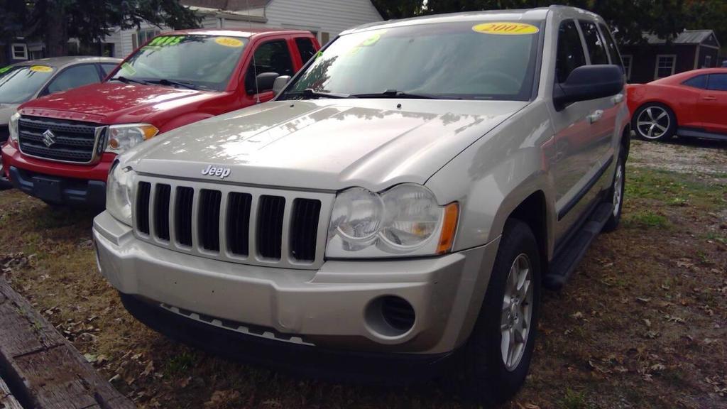used 2007 Jeep Grand Cherokee car, priced at $5,495