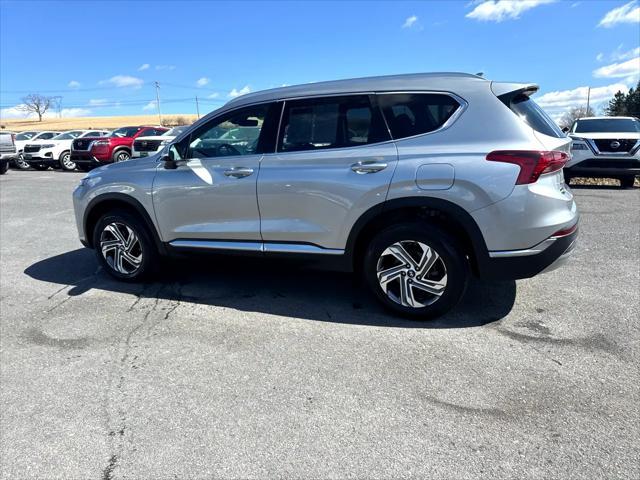 used 2022 Hyundai Santa Fe car, priced at $25,957