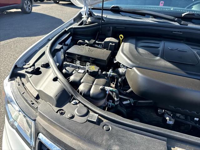 used 2021 Jeep Grand Cherokee car, priced at $25,757