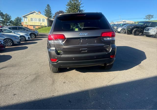 used 2021 Jeep Grand Cherokee car, priced at $28,956