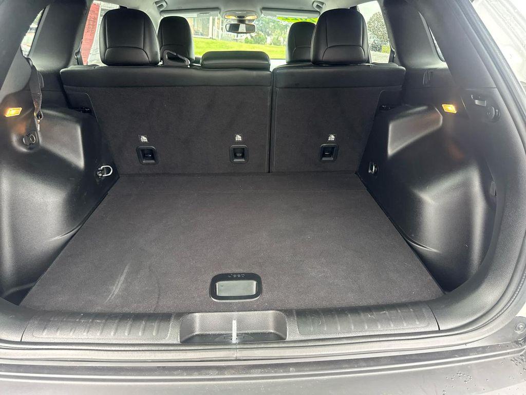 used 2022 Jeep Cherokee car, priced at $24,957