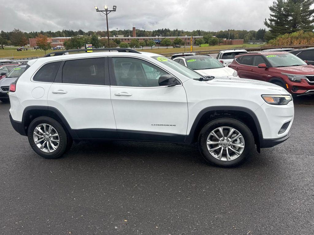 used 2022 Jeep Cherokee car, priced at $24,957