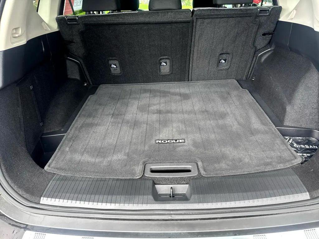 used 2022 Nissan Rogue car, priced at $23,957