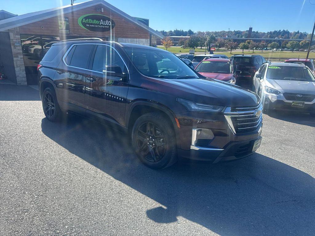 used 2023 Chevrolet Traverse car, priced at $35,957