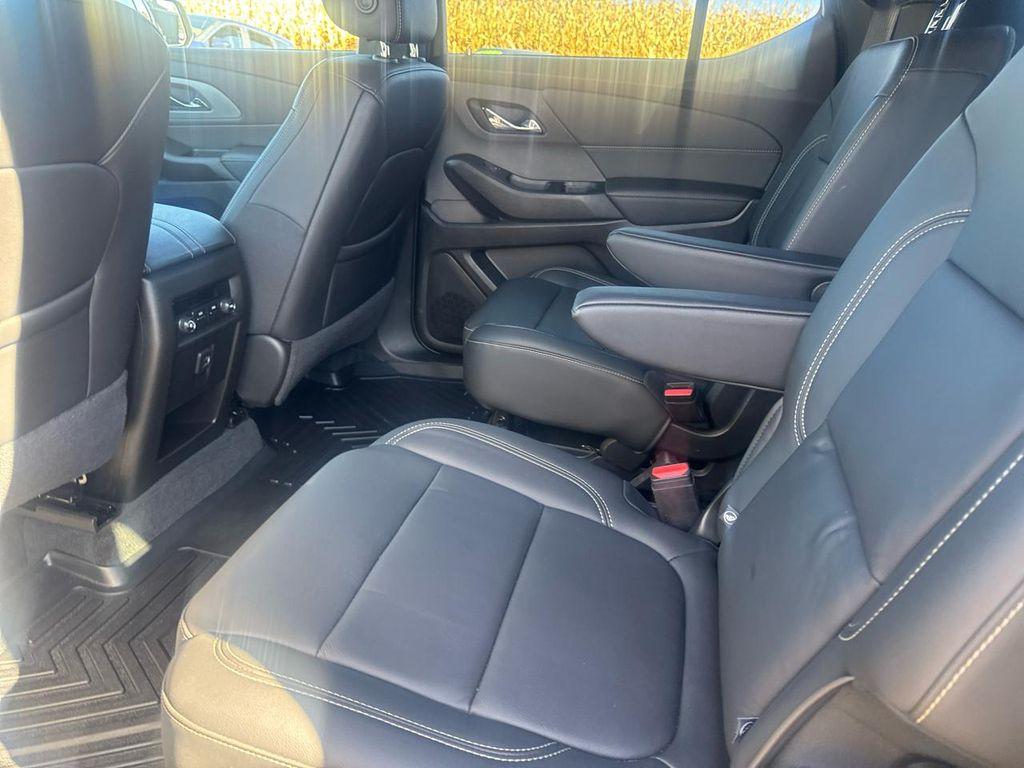 used 2023 Chevrolet Traverse car, priced at $35,957