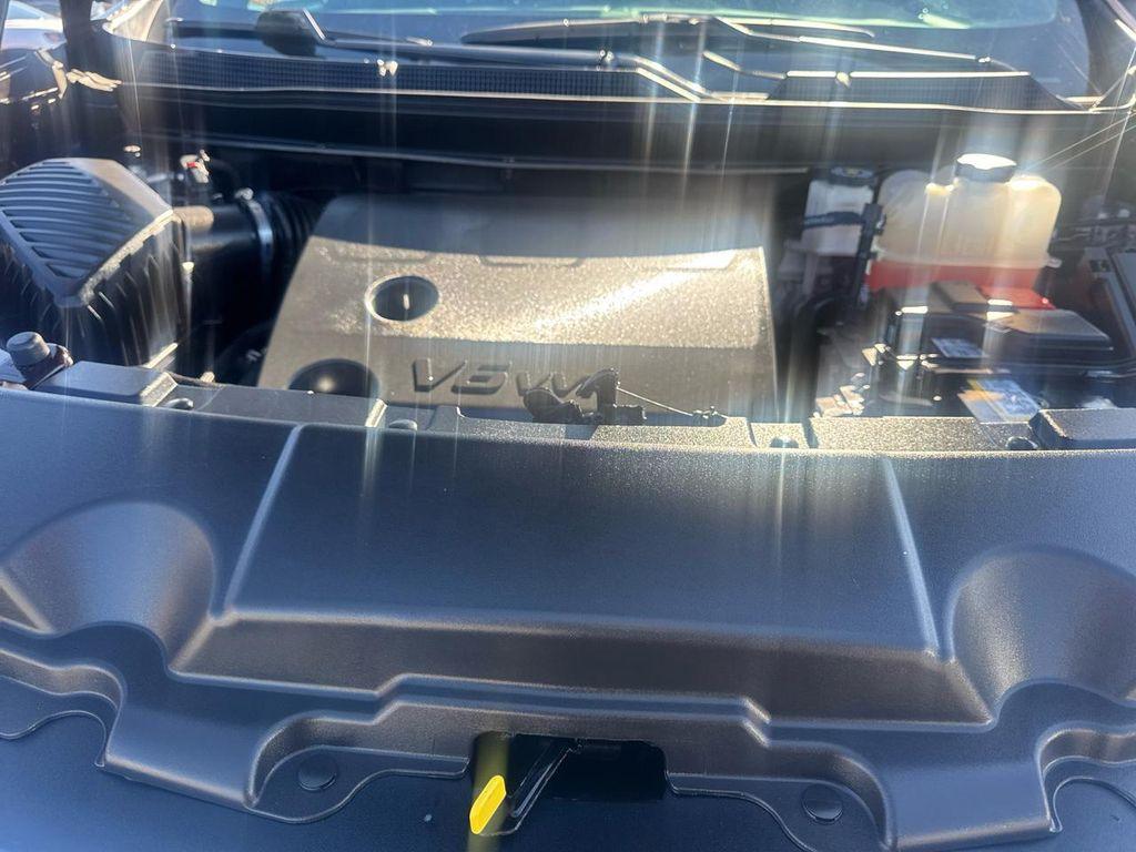 used 2023 Chevrolet Traverse car, priced at $35,957