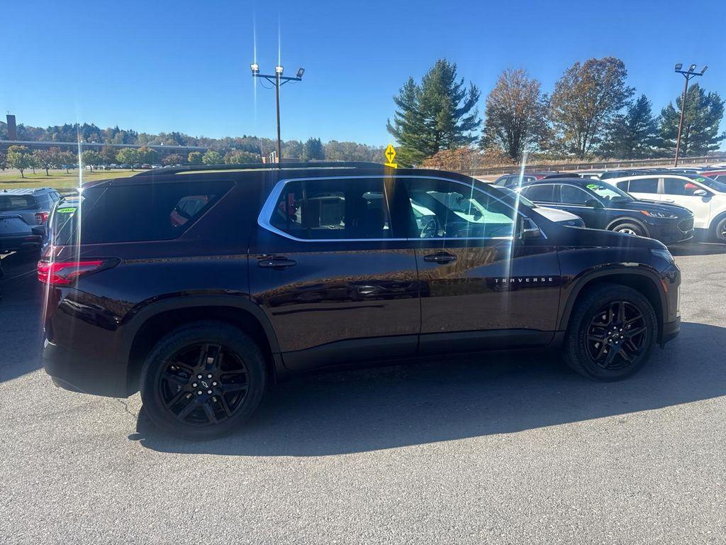used 2023 Chevrolet Traverse car, priced at $35,957