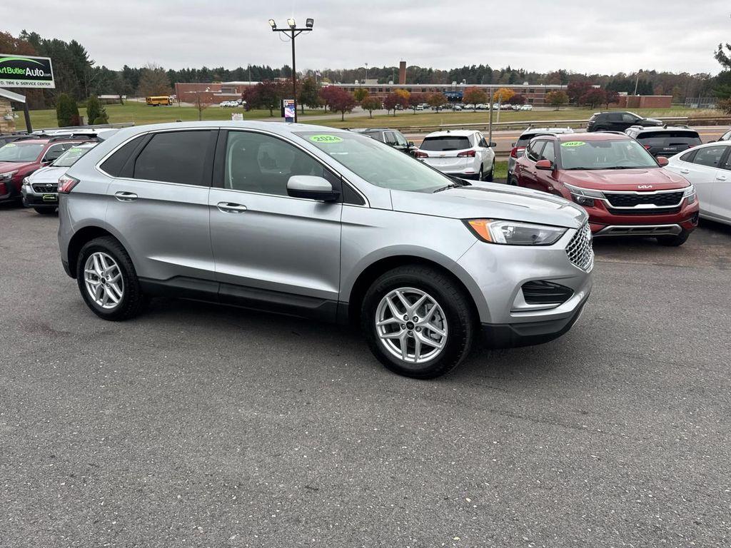 used 2024 Ford Edge car, priced at $26,957