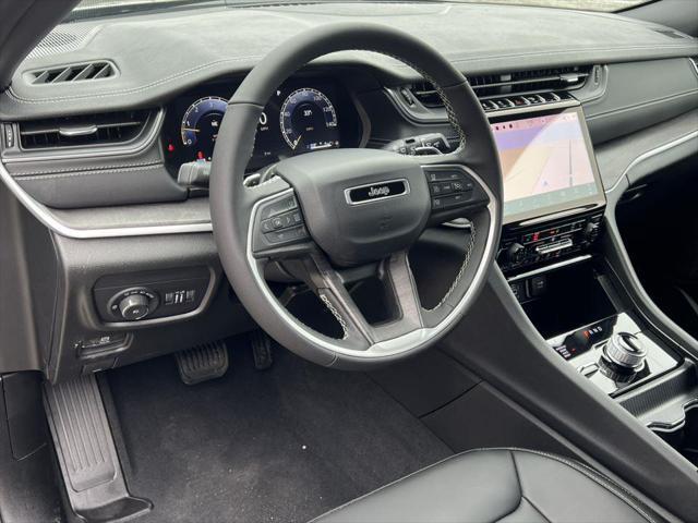 new 2025 Jeep Grand Cherokee car, priced at $41,516