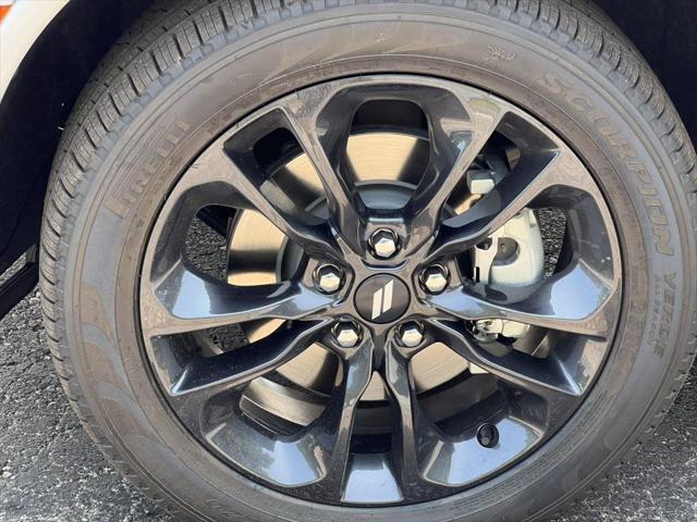new 2025 Dodge Durango car, priced at $45,069