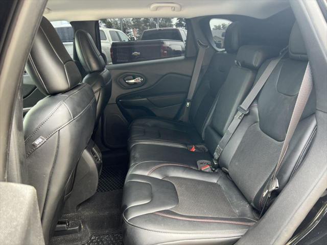 used 2022 Jeep Cherokee car, priced at $25,490