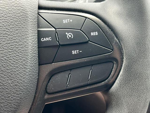 used 2022 Jeep Cherokee car, priced at $25,490