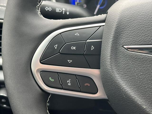 new 2025 Chrysler Pacifica car, priced at $44,168