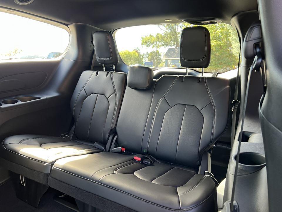 new 2026 Chrysler Pacifica car, priced at $48,473