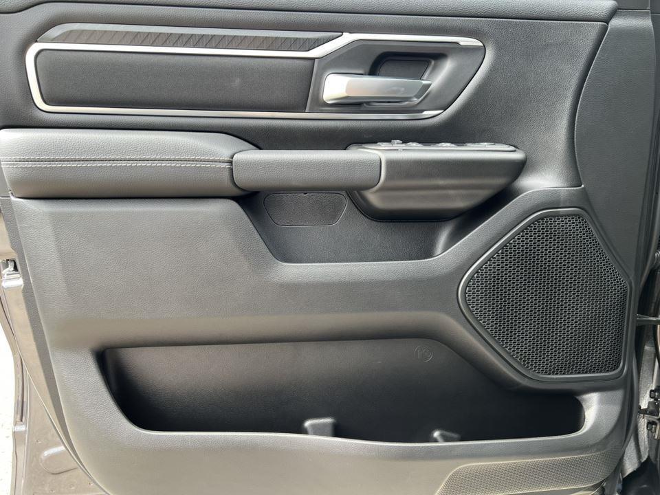 new 2025 Ram 1500 car, priced at $48,477