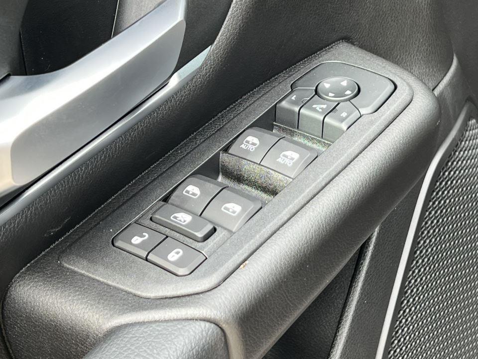 new 2025 Ram 1500 car, priced at $48,477