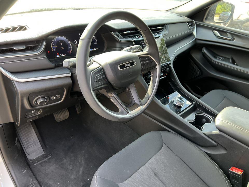 used 2024 Jeep Grand Cherokee L car, priced at $33,990