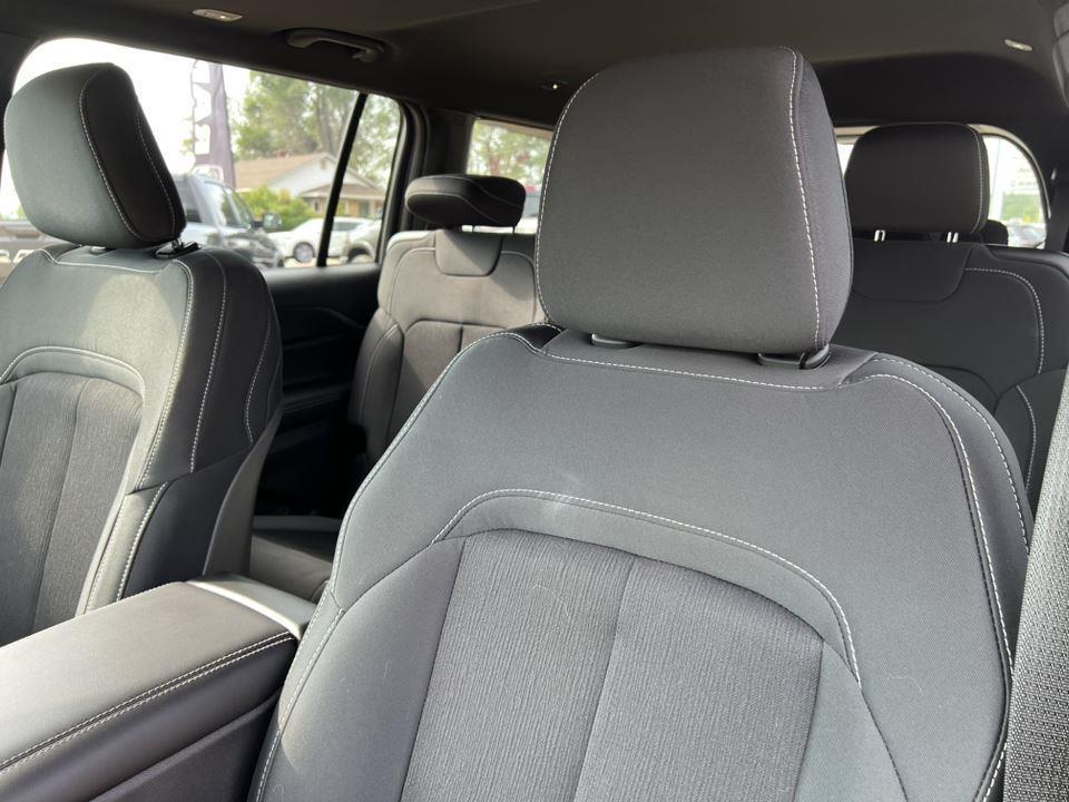 new 2025 Jeep Grand Cherokee L car, priced at $43,621