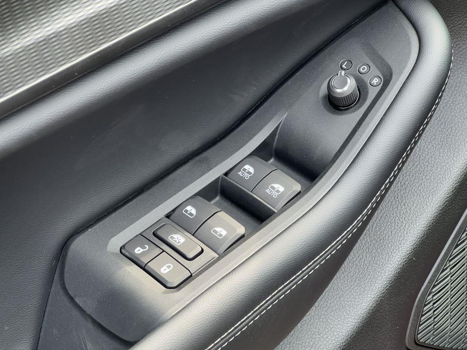 new 2025 Jeep Grand Cherokee L car, priced at $43,621