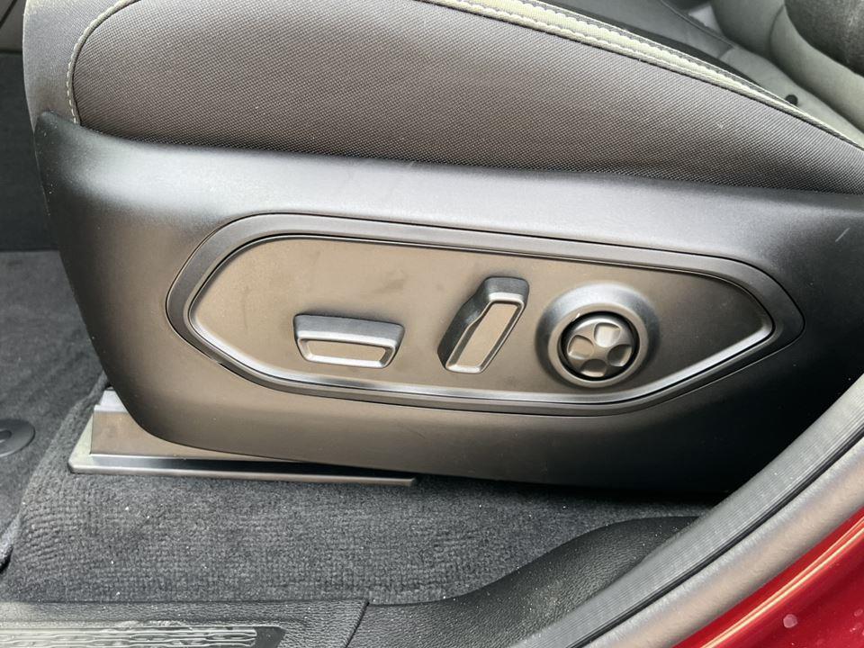 new 2025 Jeep Grand Cherokee L car, priced at $43,621