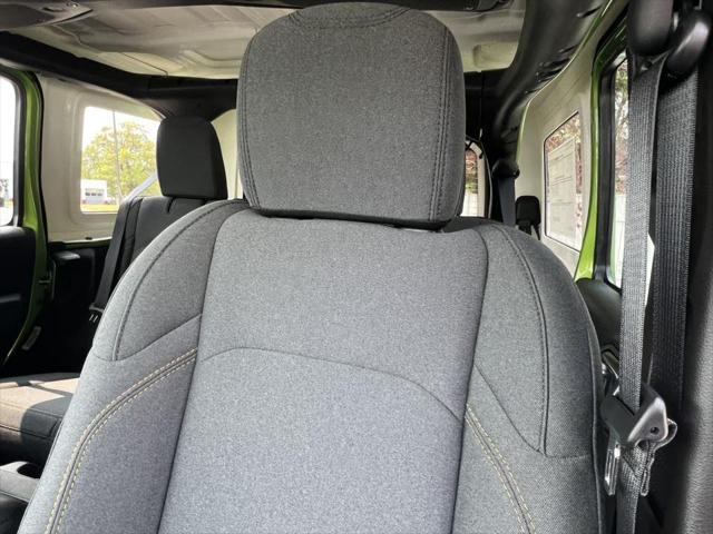 new 2025 Jeep Wrangler car, priced at $52,034