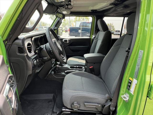 new 2025 Jeep Wrangler car, priced at $52,034
