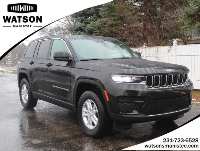 new 2025 Jeep Grand Cherokee car, priced at $42,302