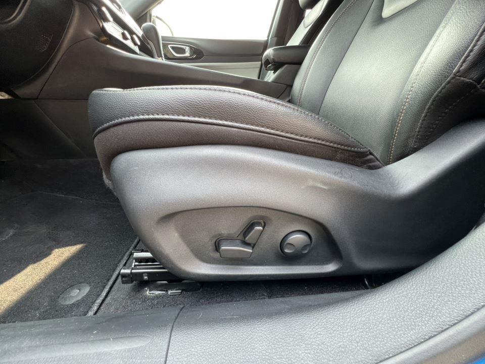 used 2024 Jeep Compass car, priced at $27,490