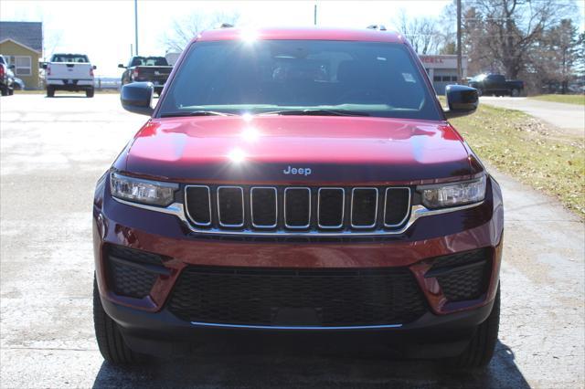 new 2024 Jeep Grand Cherokee car, priced at $40,166