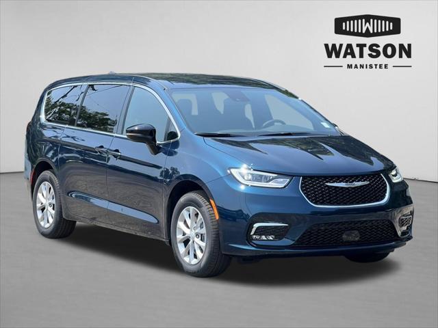 new 2025 Chrysler Pacifica car, priced at $44,592