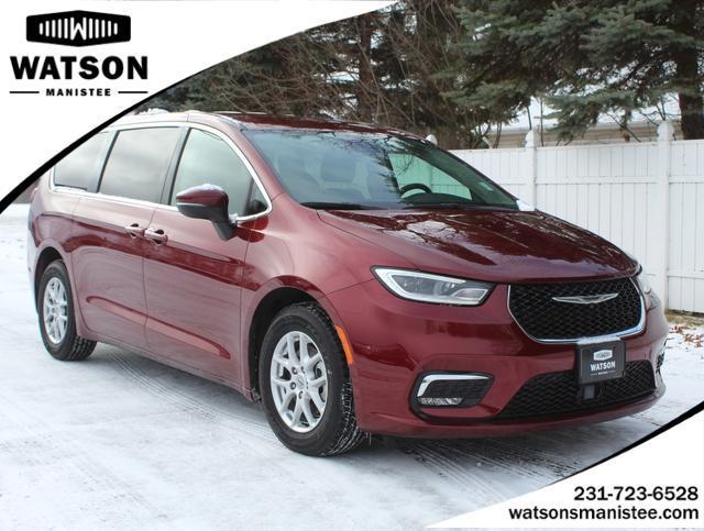 used 2023 Chrysler Pacifica car, priced at $25,490